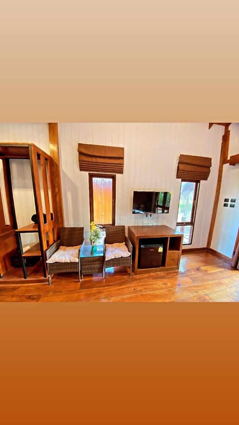 Little Rock Kohjum Otel Koh Jum Dış mekan fotoğraf