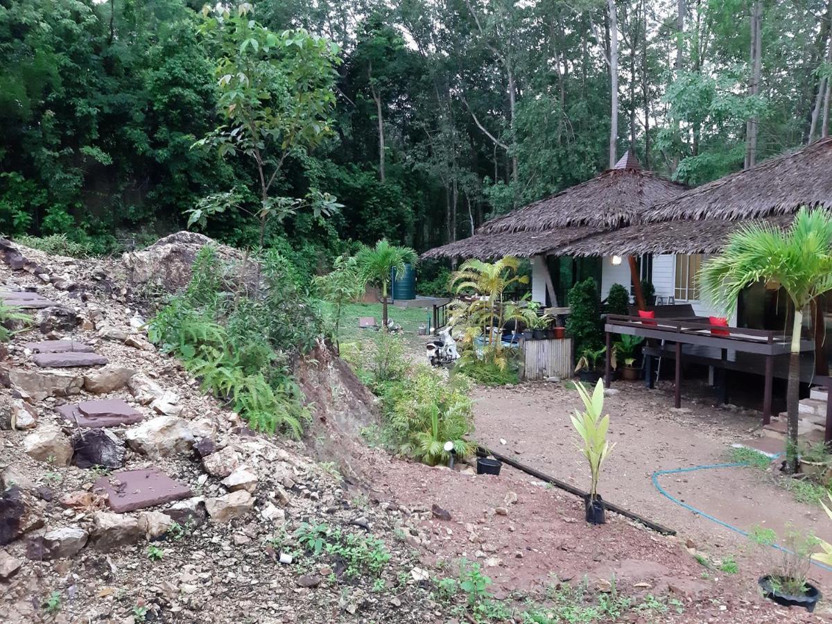 Little Rock Kohjum Otel Koh Jum Dış mekan fotoğraf