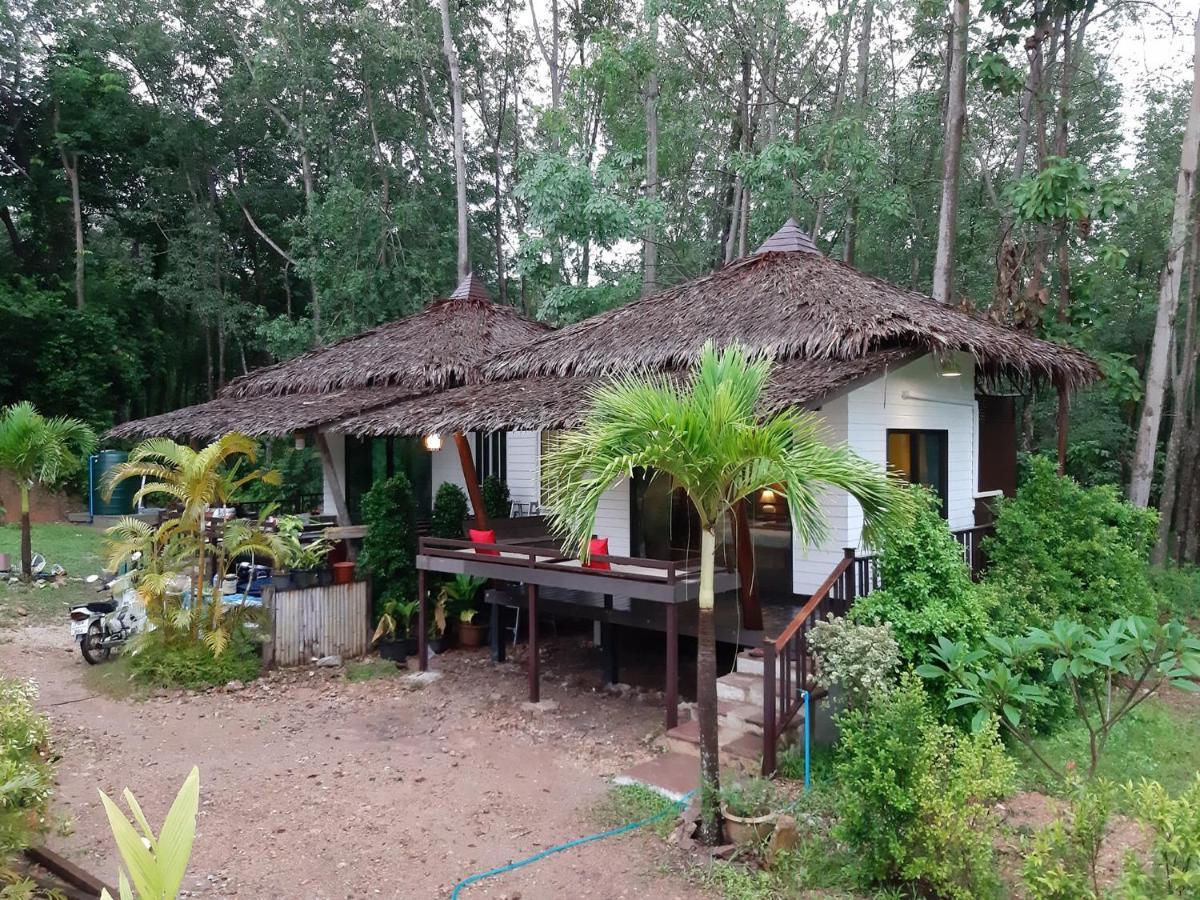 Little Rock Kohjum Otel Koh Jum Dış mekan fotoğraf